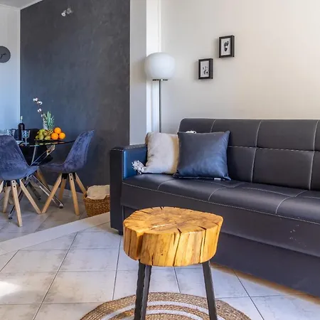Appartement Modern With Balcony Near Shopping Mall *